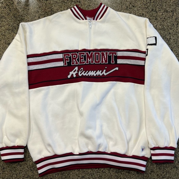 Varsity Other - Varsity brand Fremont Alumni 1/4 zip XXL high school sweatshirt sweater 2XL